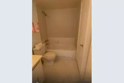 496 NW 165th St Rd #D-611, Miami, FL 33169 - Photo 6