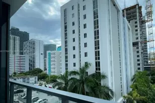 239 SW 9th St, Miami, FL 33130 - Photo 12