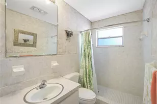 421 S Lakeside Dr, Lake Worth, FL 33460 - Photo 24