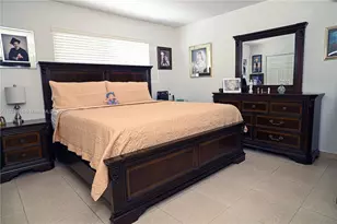 1417 W 40th St, Hialeah, FL 33012 - Photo 8