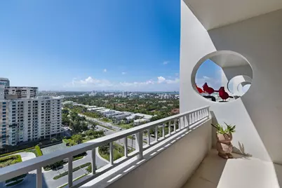 10205 Collins Ave #PH3, Bal Harbour, FL 33154 - Photo 26