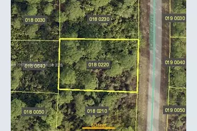 622 Franklin Ave S, Lehigh Acres, FL 33974 - Photo 1