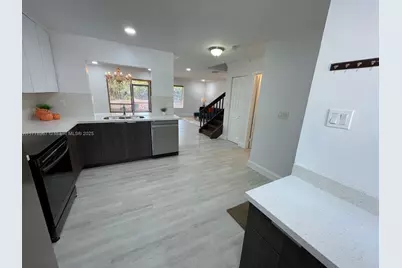 1616 Cypress Pointe Dr #1616, Coral Springs, FL 33071 - Photo 8