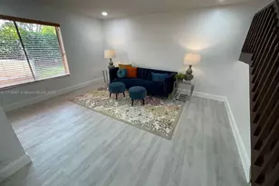 1616 Cypress Pointe Dr, Coral Springs, FL 33071 - Photo 4