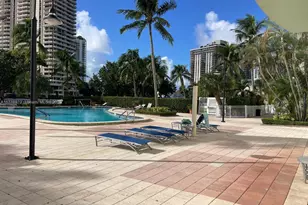 19390 Collins Ave, Sunny Isles Beach, FL 33160 - Photo 20
