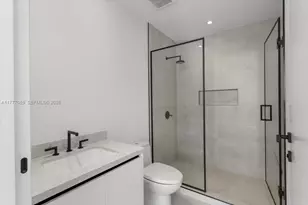 160 Isle of Venice Dr, Fort Lauderdale, FL 33301 - Photo 18