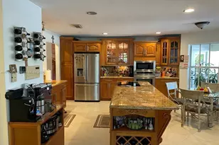 12421 SW 76th St, Miami, FL 33183 - Photo 10