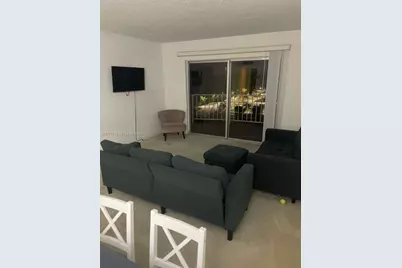 496 NW 165th St Rd #D-611, Miami, FL 33169 - Photo 2