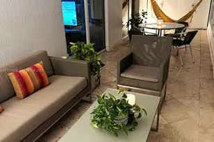 170 SE 14th St, Miami, FL 33131 - Photo 20