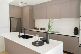 412 NW 47th St, Miami, FL 33127 - Photo 12