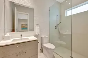 907 Diplomat Pkwy, Hallandale Beach, FL 33009 - Photo 34