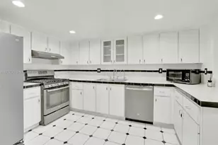 6619 SW 116th Pl, Miami, FL 33173 - Photo 14