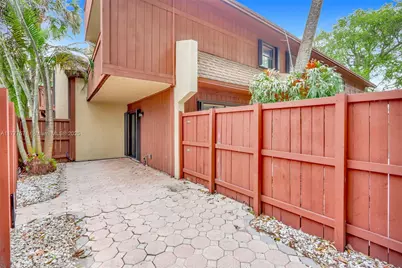 6619 SW 116th Pl #G7, Miami, FL 33173 - Photo 4