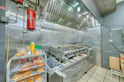 Burger Joint For Sale in Hialeah Gardens, Hialeah, FL 33018 - Photo 10