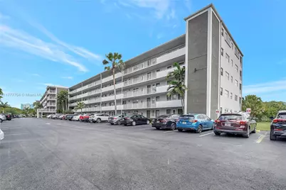 4800 Hillcrest Ln #207, Hollywood, FL 33021 - Photo 1