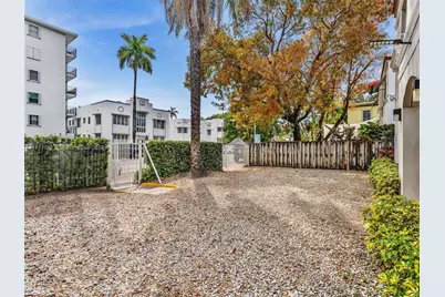 1534 Euclid Avenue, Miami Beach, FL 33139 - Photo 4