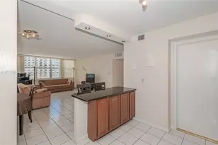 1817 S Ocean Dr, Hallandale Beach, FL 33009 - Photo 16