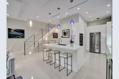 207 NE 13th Ave #207, Fort Lauderdale, FL 33301 - Photo 1