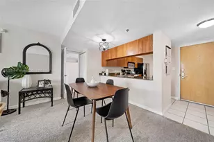 1200 Brickell Bay Dr, Miami, FL 33131 - Photo 12