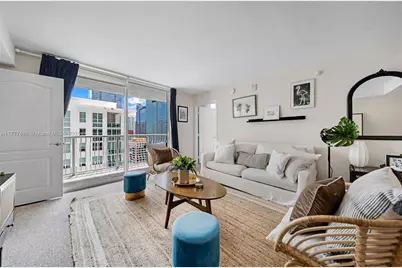 1200 Brickell Bay Dr #2515, Miami, FL 33131 - Photo 6