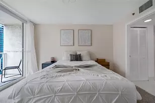 1200 Brickell Bay Dr, Miami, FL 33131 - Photo 20