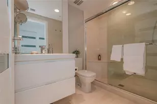 17301 Biscayne Blvd, North Miami Beach, FL 33160 - Photo 34