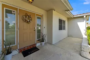 6924 NW 8th Ct, Margate, FL 33063 - Photo 6