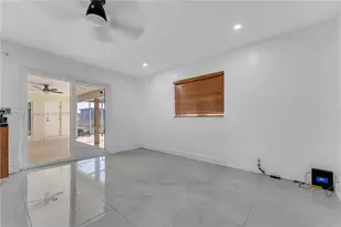 6924 NW 8th Ct, Margate, FL 33063 - Photo 18