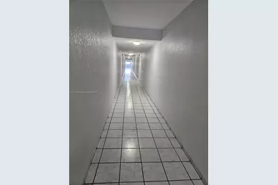 4854 NW 7th St #508, Miami, FL 33126 - Photo 4