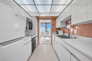 5510 N Ocean Dr, Singer Island, FL 33404 - Photo 18