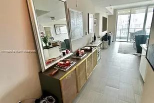 92 SW 3rd St, Miami, FL 33130 - Photo 2