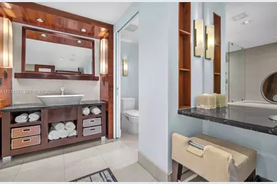 6801 Collins Ave #717, Miami Beach, FL 33141 - Photo 32