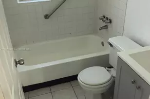 414 NW 15th Way, Fort Lauderdale, FL 33311 - Photo 12