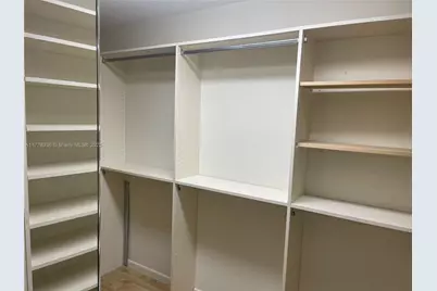 950 SW 138th Ave #102B, Pembroke Pines, FL 33027 - Photo 16