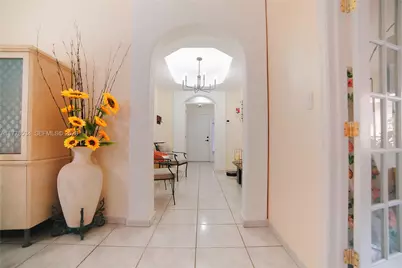 14426 NW 88th Ave, Miami Lakes, FL 33018 - Photo 8