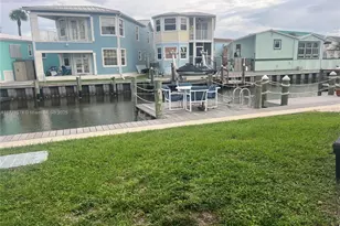2064 Nettles Blvd, Jensen Beach, FL 34957 - Photo 2