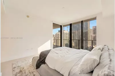 88 SW 7th Street #2411, Miami, FL 33130 - Photo 12