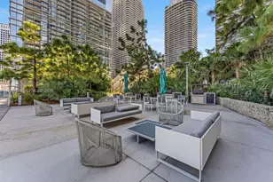 88 SW 7th St, Miami, FL 33130 - Photo 28