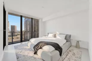 88 SW 7th St, Miami, FL 33130 - Photo 8