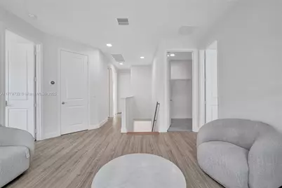 1348 Silk Oak Dr, Hollywood, FL 33021 - Photo 46