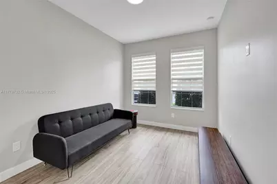 1348 Silk Oak Dr, Hollywood, FL 33021 - Photo 4