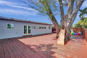 4185 SW 49th Ct, Dania Beach, FL 33314 - Photo 18