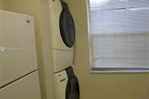 2322 SE 23rd Ave, Homestead, FL 33035 - Photo 4