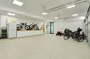 128 NE 94th St, Miami Shores, FL 33138 - Photo 36