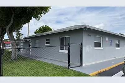 4101 NW 30th Ter, Lauderdale Lakes, FL 33309 - Photo 2