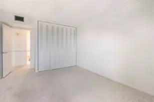 2500 NE 48th Ln, Fort Lauderdale, FL 33308 - Photo 24