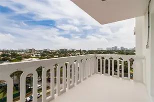 2500 NE 48th Ln, Fort Lauderdale, FL 33308 - Photo 14