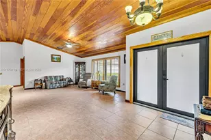 7801 SW 170th St, Palmetto Bay, FL 33157 - Photo 12