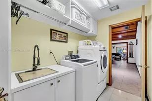 7801 SW 170th St, Palmetto Bay, FL 33157 - Photo 48