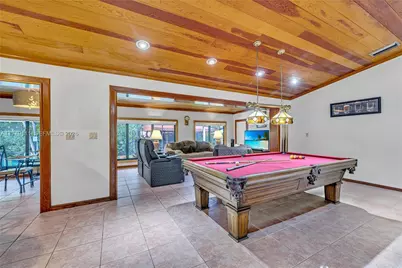 7801 SW 170th St, Palmetto Bay, FL 33157 - Photo 16